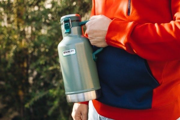 فلاسک استنلی مدل Growler ظرفیت 2 لیتر